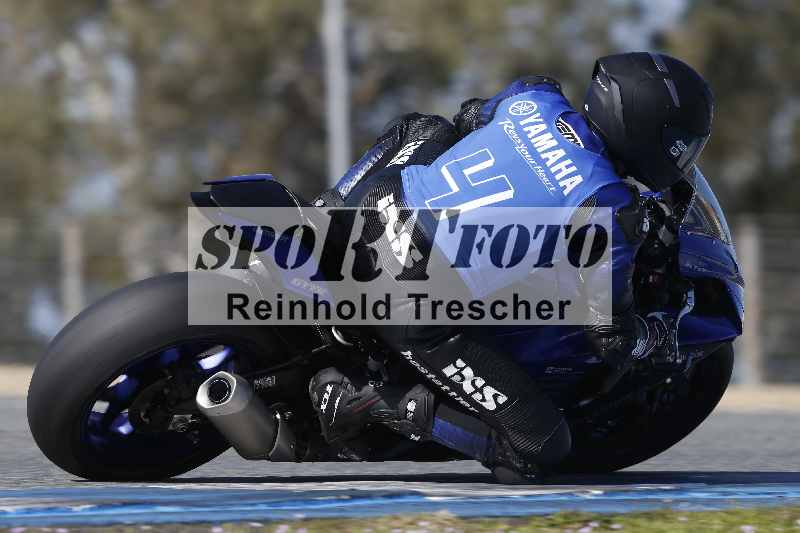 /Archiv-2024/02 29.01.-02.02.2024 Moto Center Thun Jerez/Gruppe rot-red/backside